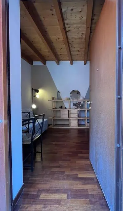 Trendy Flat Naviglio Grande Apartment Milan Italy