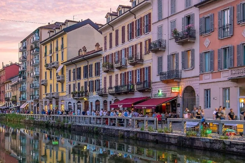 Trendy Flat Naviglio Grande Apartment Milan