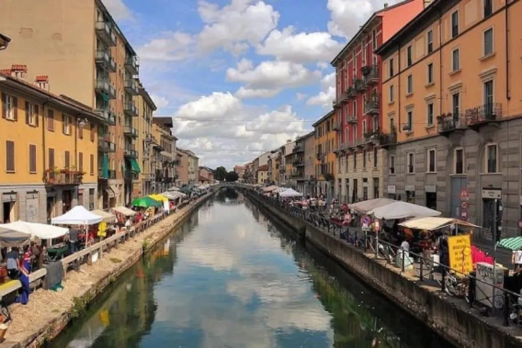 Trendy Flat Naviglio Grande Apartment Milan Italy
