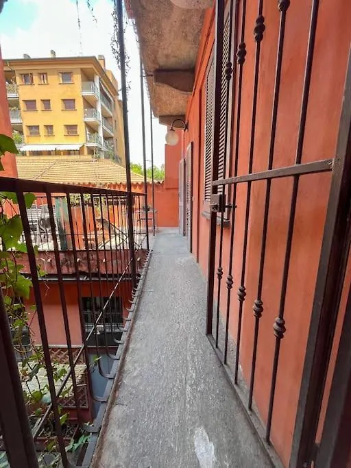 Trendy Flat Naviglio Grande Apartment Milan 0*,  Italy