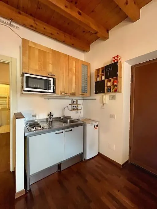 Trendy Flat Naviglio Grande Apartment Milan 0*,